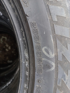 Ламелевые шины R18/55/225 Bridgestone Blizzak (2 фото из 4)