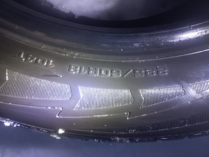Ламели шины R18/60/225 Goodyear Ultragrip ICE (2 фото из 3)