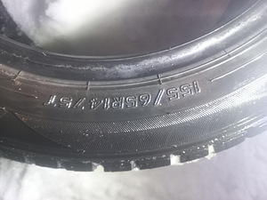 Naastrehvid R14/65/155 Hankook 2tk ja Falken 2tk (3 foto / 6)