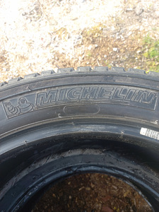 Летние шины/Ламели R18/50/235 Michelin (5 фото из 5)