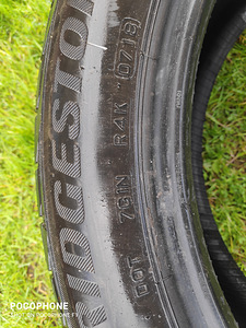 Летние шины R18/50/225 Bridgestone (3 фото из 6)