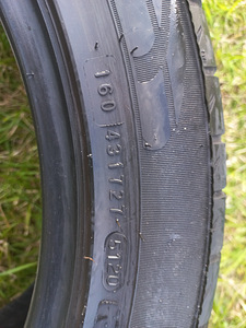 Suverehvid R17/45/235 Nokian (4 foto / 5)