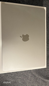 Apple MacBook Air 13.6 M2 8/256 GB (2 foto / 4)