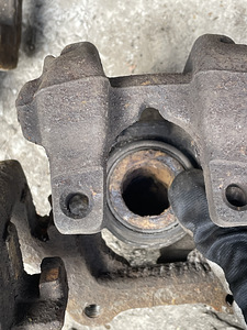 BMW F30/32/36 pidurisadulate komplekt (3 foto / 10)
