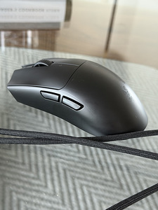 Razer Viper V3 Pro wireless gaming mouse (1 foto / 5)
