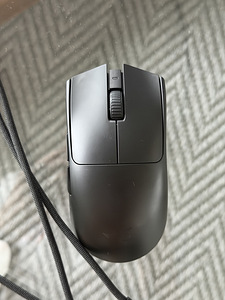 Razer Viper V3 Pro wireless gaming mouse (2 foto / 5)