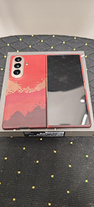 Samsung Galaxy Z Fold 7, 12/512 (1 foto / 8)