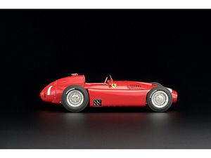 CMC 1:18 Ferrari D50 1956 GP England No.1 Fangio #M-197 NEW (3 foto / 4)