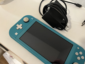 Nintendo switch Синий