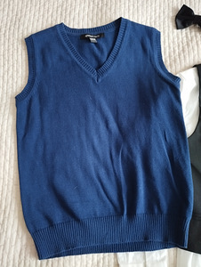 Lindexi pidulik särk+ vest, kikilips, s. 134 (2 foto / 6)