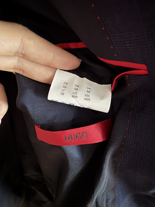 Hugo Boss meeste ülikond + mantel + 2 lipsu (2 foto / 8)