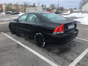 Volvo s60 facelift 2.4d 93kw (4 foto / 5)