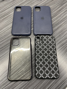 iPhone 11 64 ГБ (3 фото из 3)