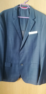 Пиджак hugo boss (3 фото из 3)