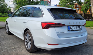 ŠKODA OCTAVIA 2024 (3 foto / 9)