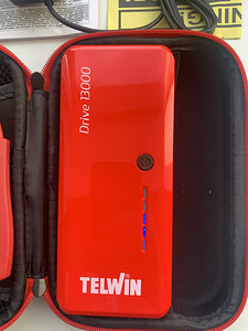 Jump starter (6 foto / 8)