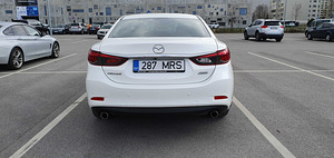 Mazda 6 Premium Plus 2.2D, 2018 (3 foto / 9)