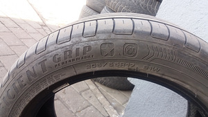 Suverehvid 205 / 55 / R17 (2 foto / 3)