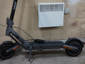 Scooter Xiaomi 4 ULTRA Tõukerattad (1 foto / 7)