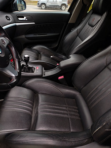 Alfa Romeo 159 (9 foto / 10)