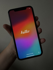 iPhone 11, 64 ГБ (2 фото из 3)