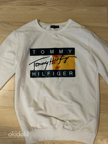 Tommy Hilfiger pusa