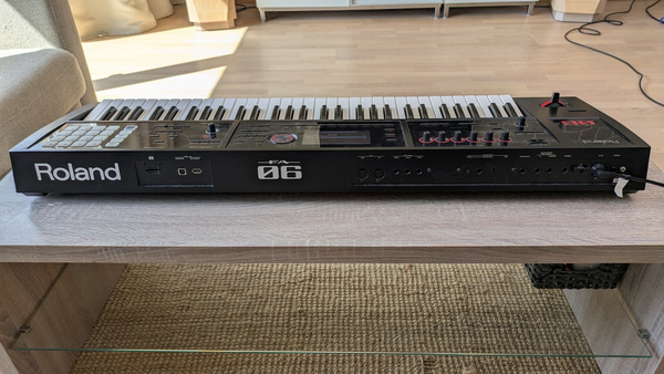 Roland FA-06 with Roland RPU-3 pedals