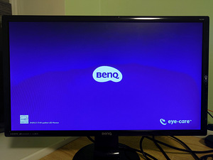 Монитор BenQ GL2460 — 24" LED Full HD (2 фото из 3)