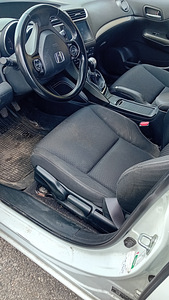 Honda Civic 1,6D 2016 (7 foto / 9)