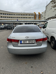 Продажа автомобиля (2 фото из 5)