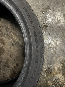 Pirelli suverehvid 225/40 R18 (1 foto / 4)