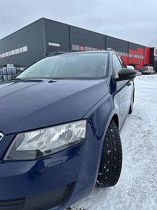 Skoda Octavia 2015 - 1.6 TDI (7 foto / 11)