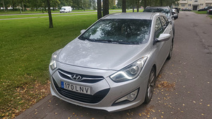 Hyundai i40 1.7 100kW (1 foto / 10)