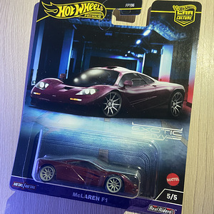 Hot Wheels PREMIUM EXOTIC ENVY (8 foto / 10)