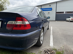 BMW E46 325i 2004 ATM (3 foto / 4)
