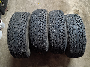 HIFLY kasutatud talverehvid 215/65R16 98H väga heas korras (1 foto / 10)