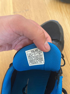 Asics gore tex tossud (4 foto / 4)