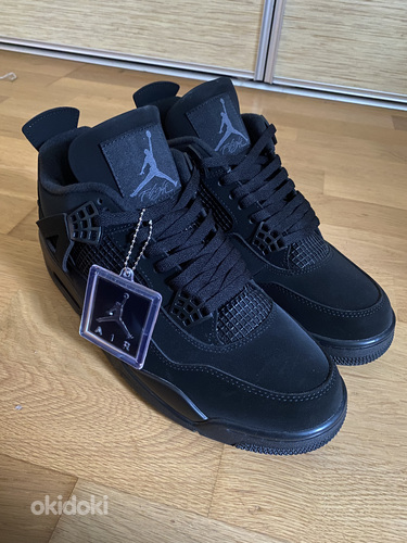 Кроссовки Jordan 4 Black Cat