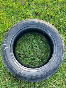 Шины 215/60 R17 (4 фото из 4)