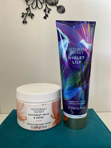 Victoria's Secret Violet Lily ja Coconut Milk Rose komplekt (3 foto / 4)
