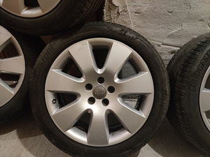 Komplektis rattad suverehvidega 245/45R18 (2 foto / 7)