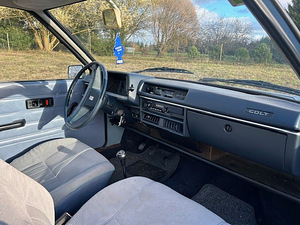 MITSUBISHI COLT (5 foto / 5)