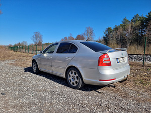 Skoda octavia VRS (2 foto / 8)