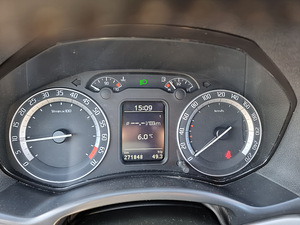 Skoda octavia VRS (8 foto / 8)