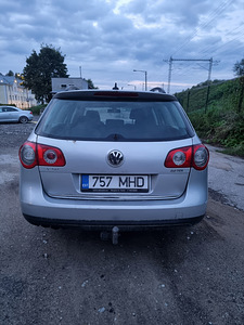 Passat B6 универсал (6 фото из 8)