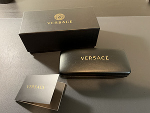Prillid Versace ja Guess (4 foto / 8)