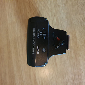 Nikon SB-400 (3 foto / 3)