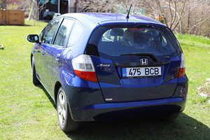 Honda Jazz, 1.4 73kW, bensiin, manuaal, 08/2009 (4 foto / 15)