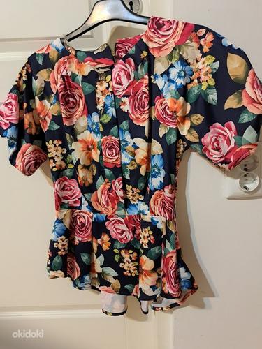 Красивая блузка, размер S (фото #1)