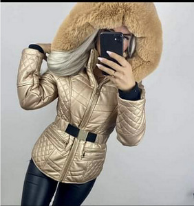 Зимняя куртка (1 фото из 1)